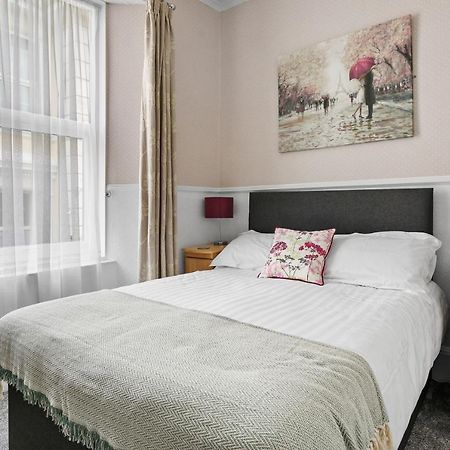 The Netley Bed & Breakfast Torquay Exterior photo